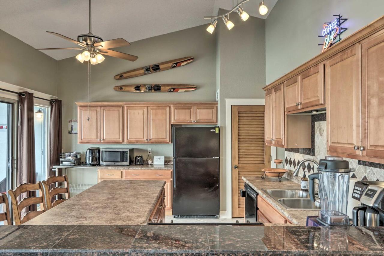 Osage Beach Condo With Lake Of The Ozarks Views Exteriör bild